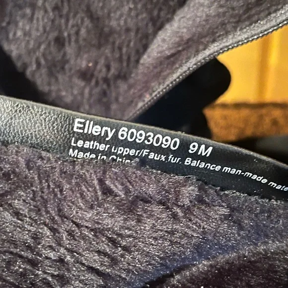 BareTraps Black Suede leather Winter Boots with Fur - Picture 5 of 5